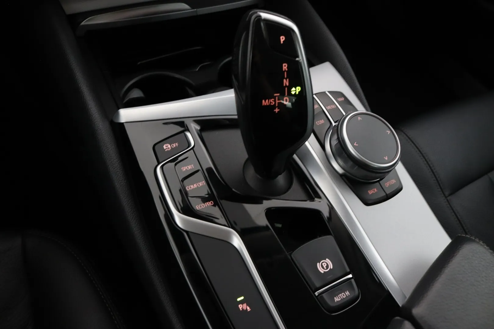 BMW 520 BXH-434 carousel image