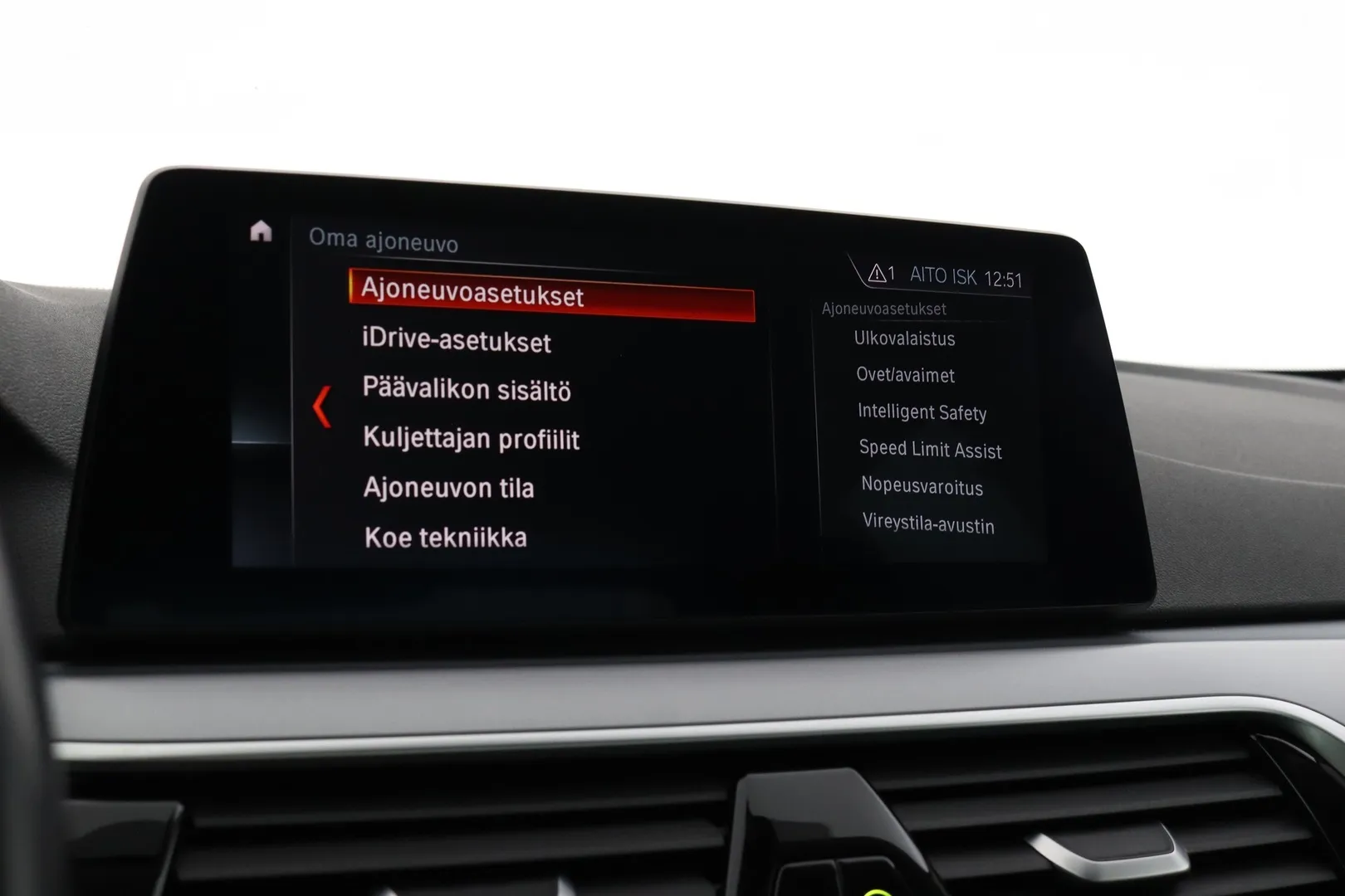 BMW 520 BXH-434 carousel image
