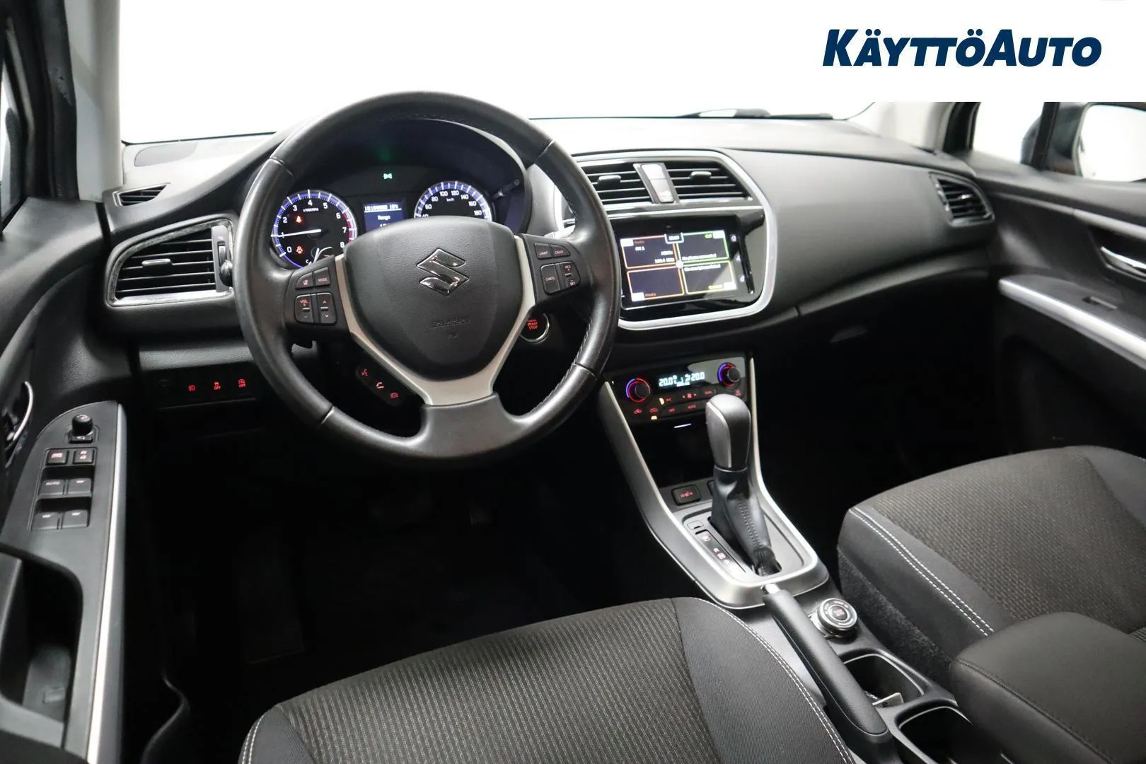 Suzuki SX4 S-Cross JKP-622 carousel image