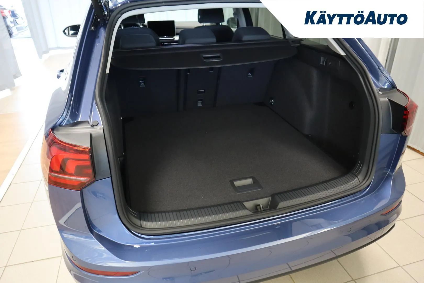 Volkswagen Golf SSK-401 carousel image