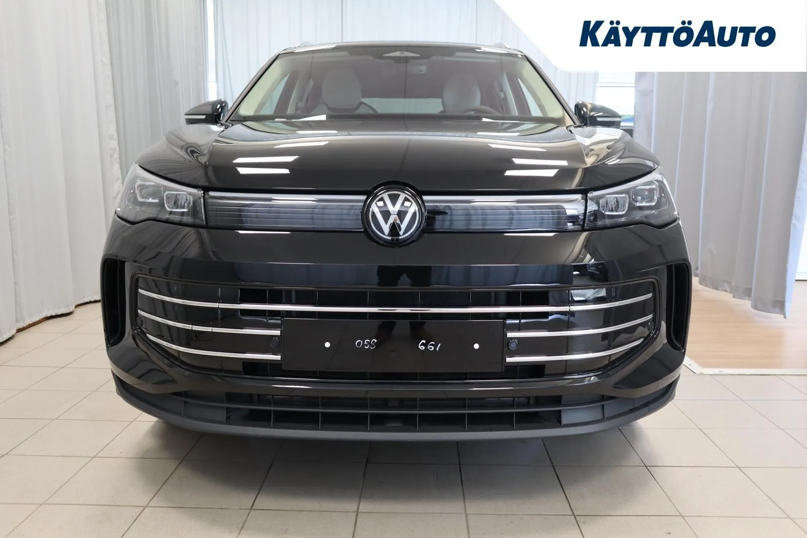 Volkswagen Tiguan SSJ-722 carousel image
