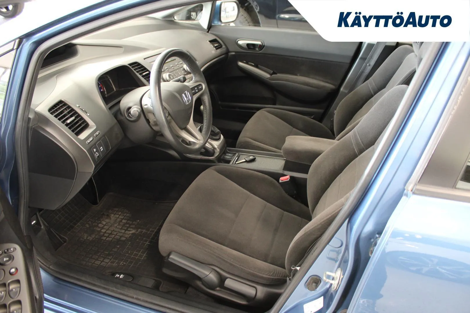 Honda Civic ILZ-634 carousel image