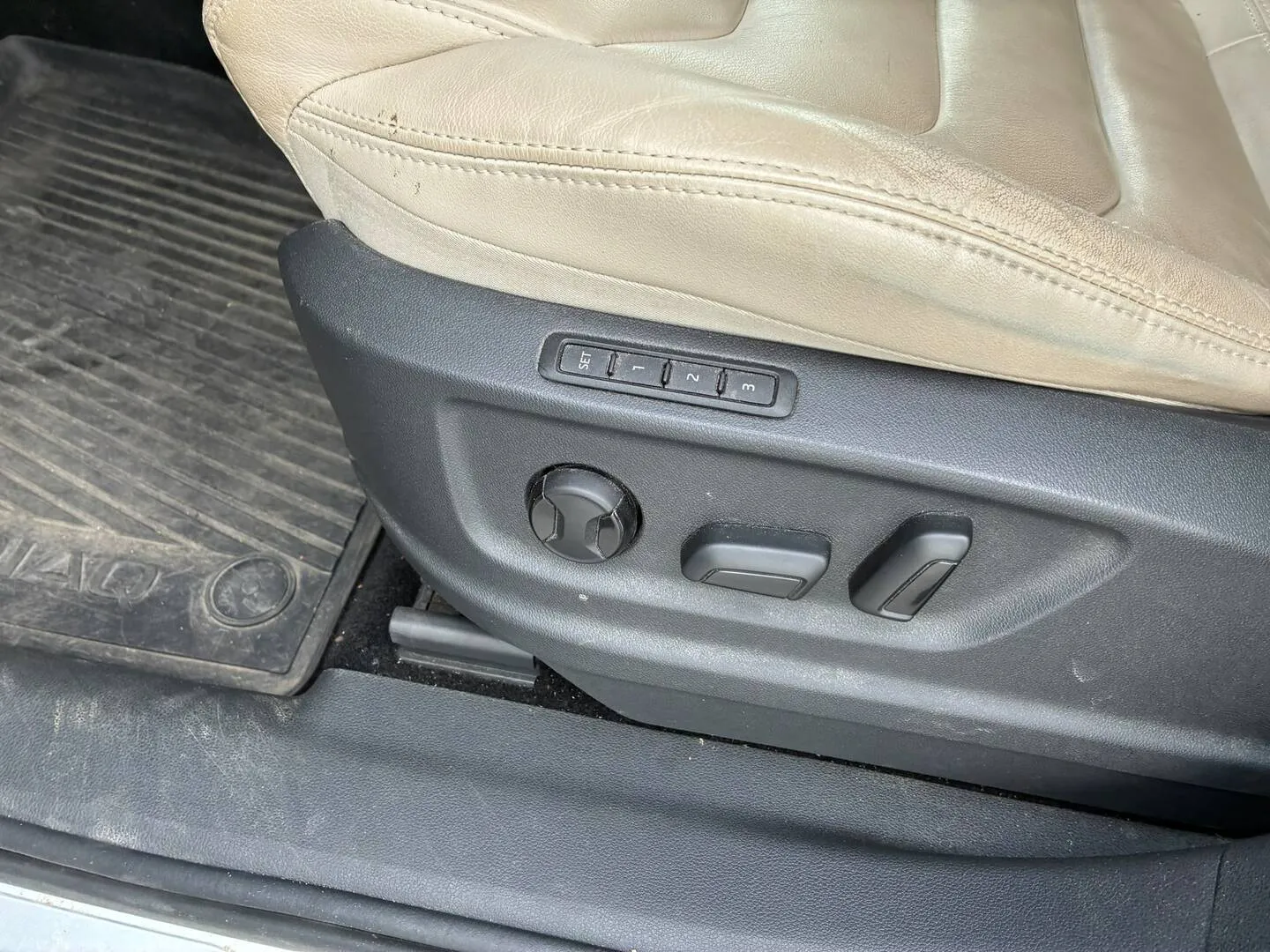 Skoda Kodiaq GMU-602 carousel image