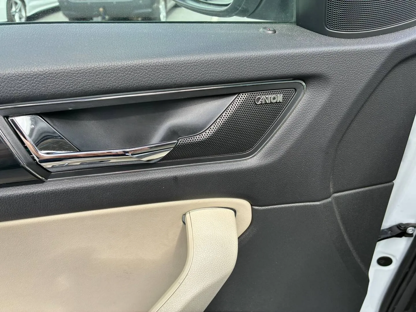 Skoda Kodiaq GMU-602 carousel image