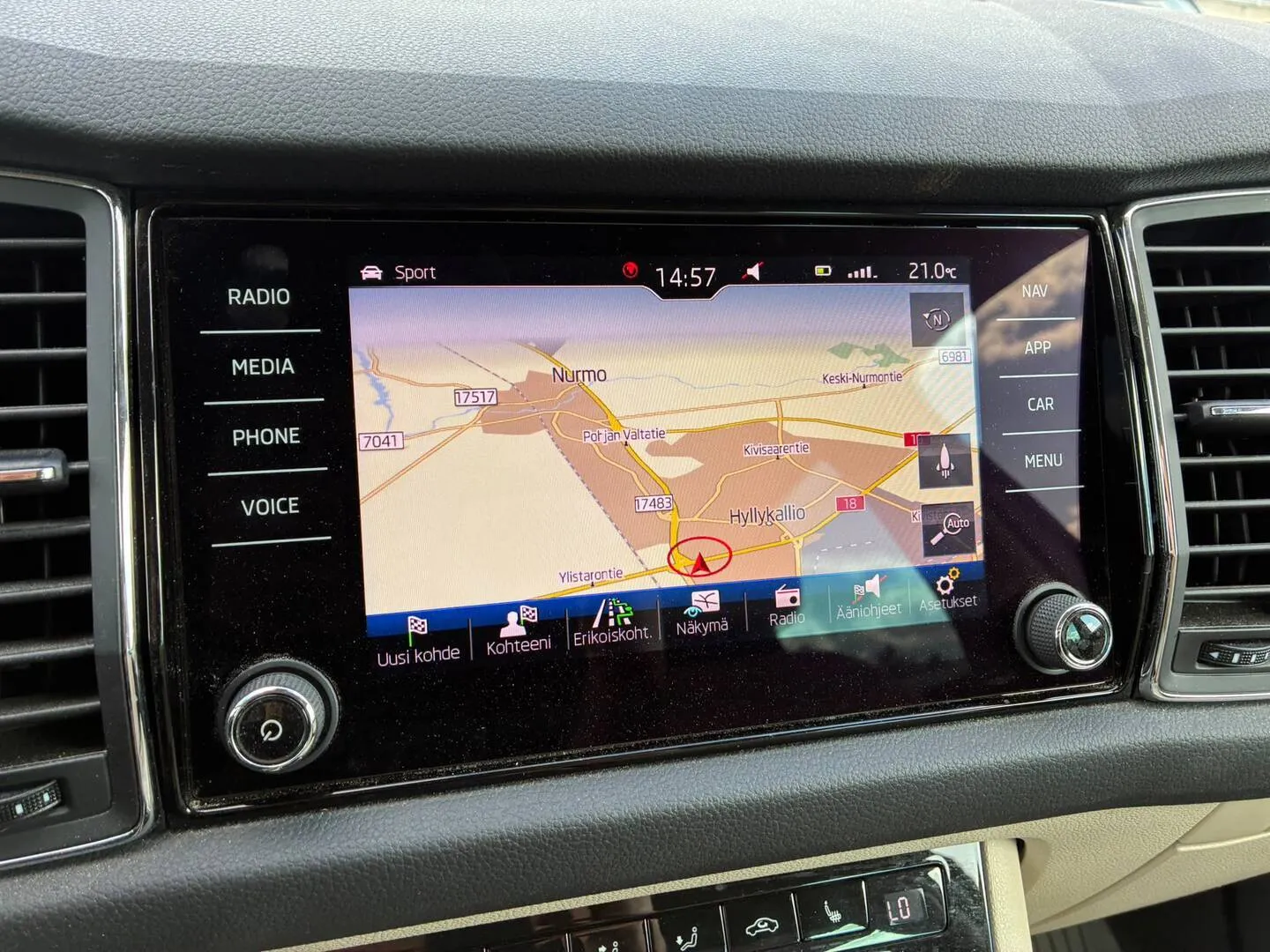 Skoda Kodiaq GMU-602 carousel image
