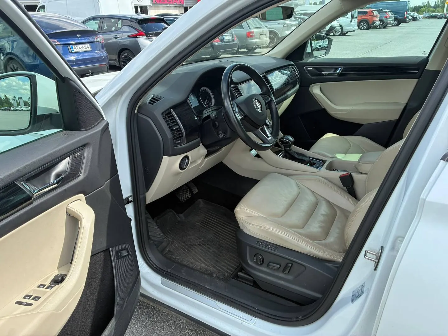 Skoda Kodiaq GMU-602 carousel image