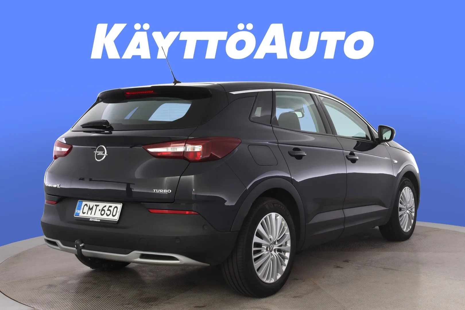 Opel Grandland X CMT-650 carousel image