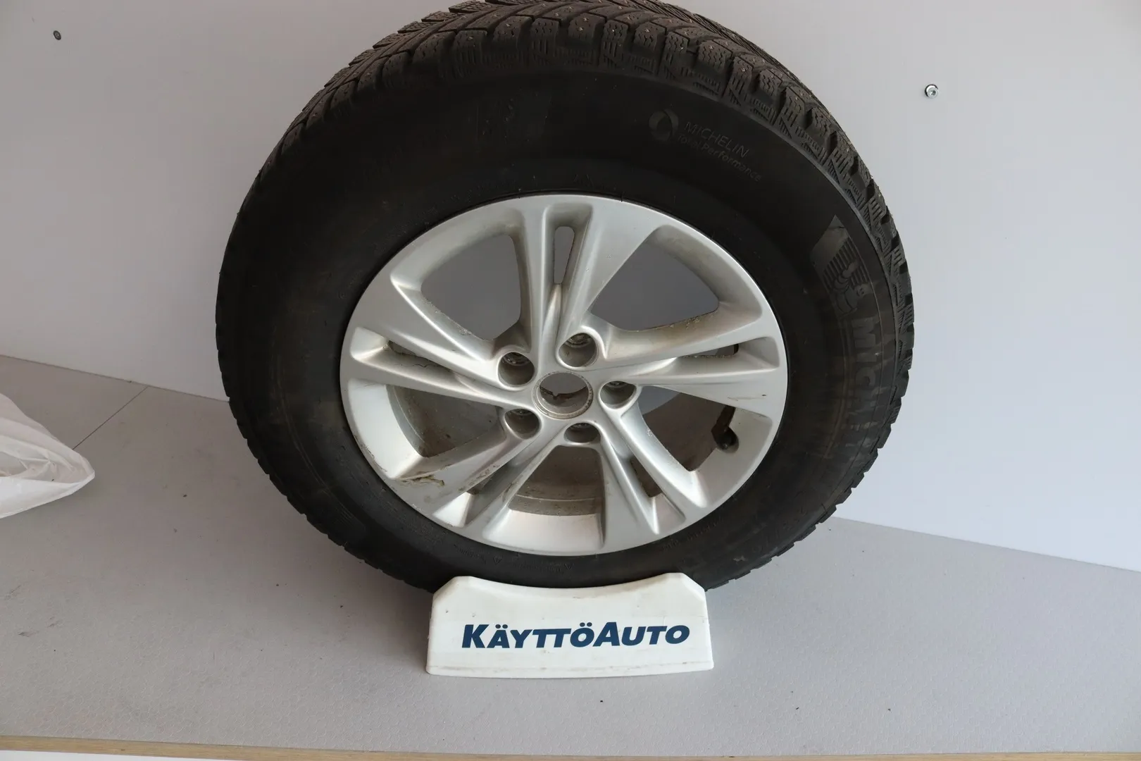 Opel Grandland X CMT-650 carousel image