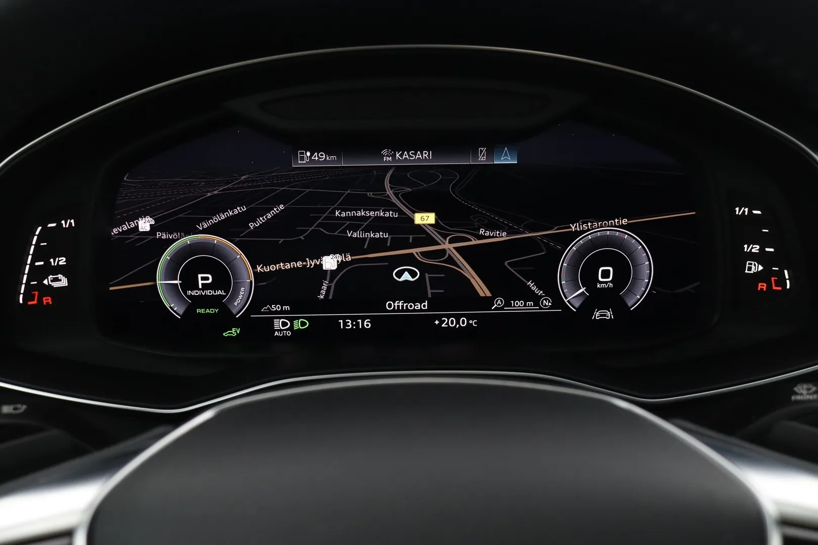 Audi A6 ZMX-296 carousel image