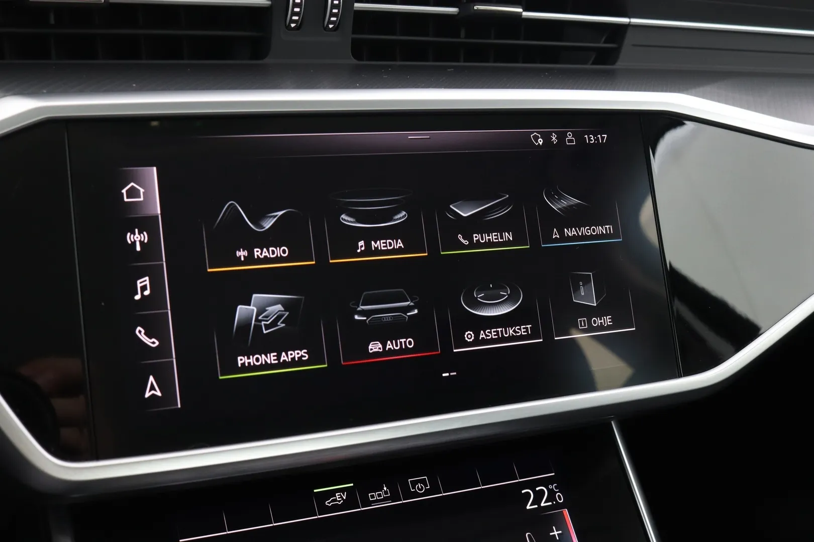 Audi A6 ZMX-296 carousel image