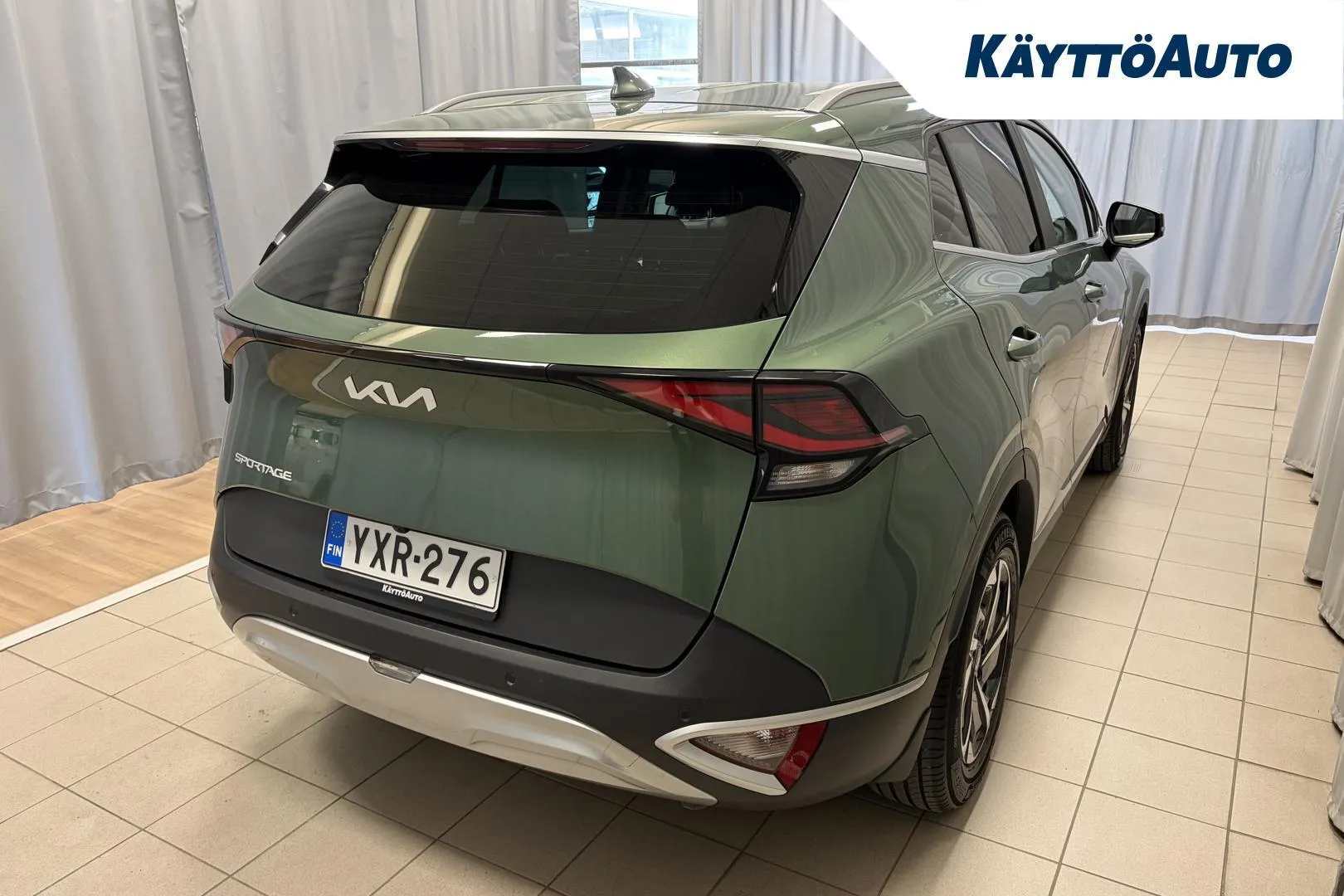 Kia Sportage YXR-276 carousel image