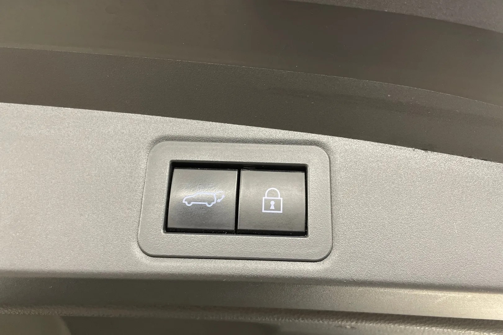Toyota Corolla MOP-568 carousel image