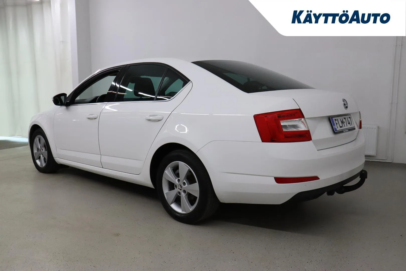 Skoda Octavia FLM-747 carousel image