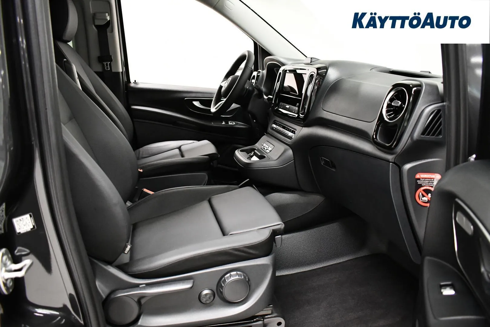 Mercedes-Benz Vito NOG-722 carousel image