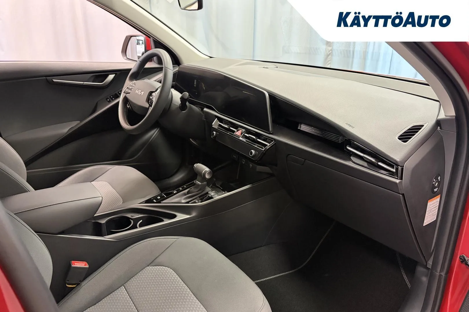 Kia Niro FSZ-228 carousel image
