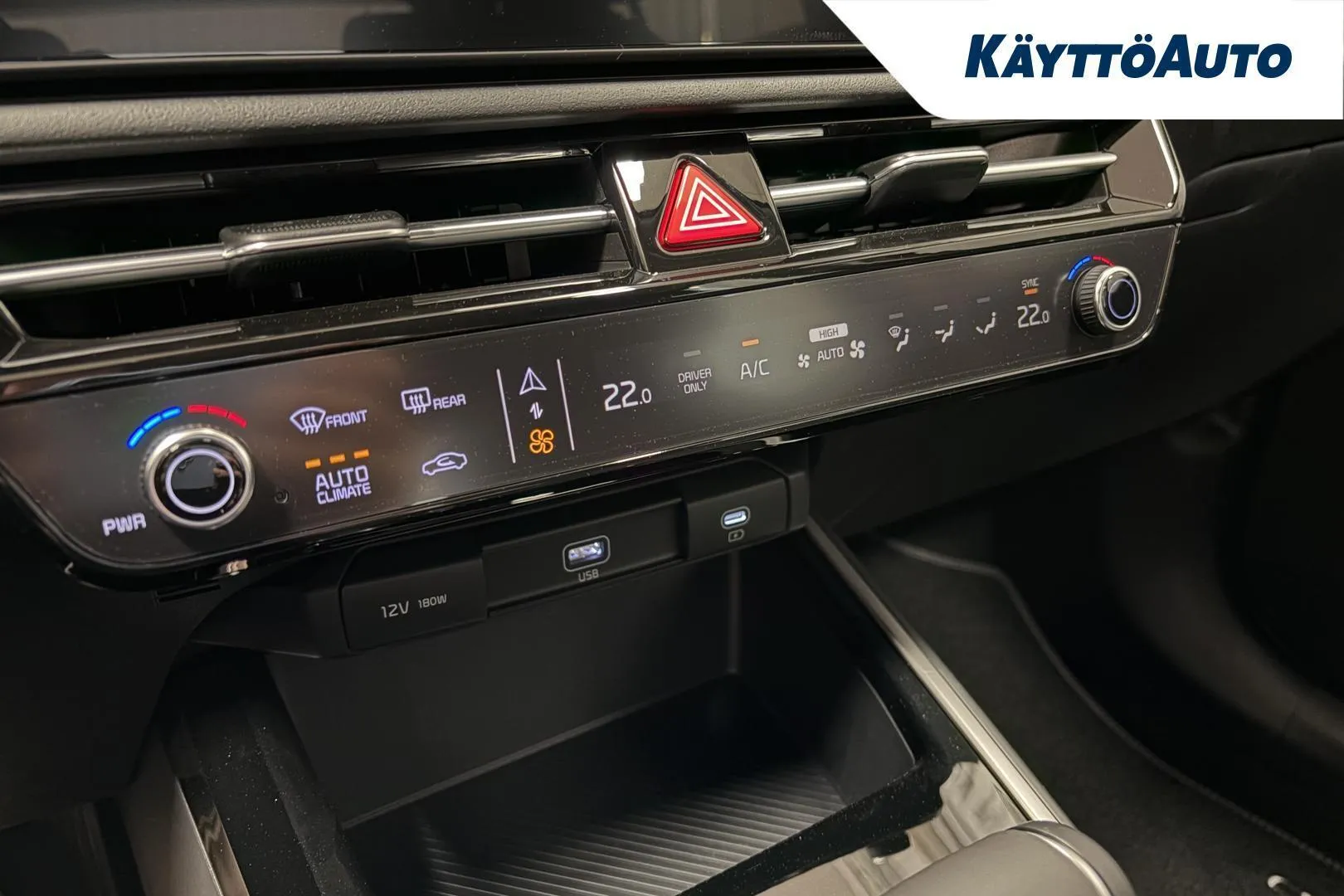 Kia Niro FSZ-228 carousel image