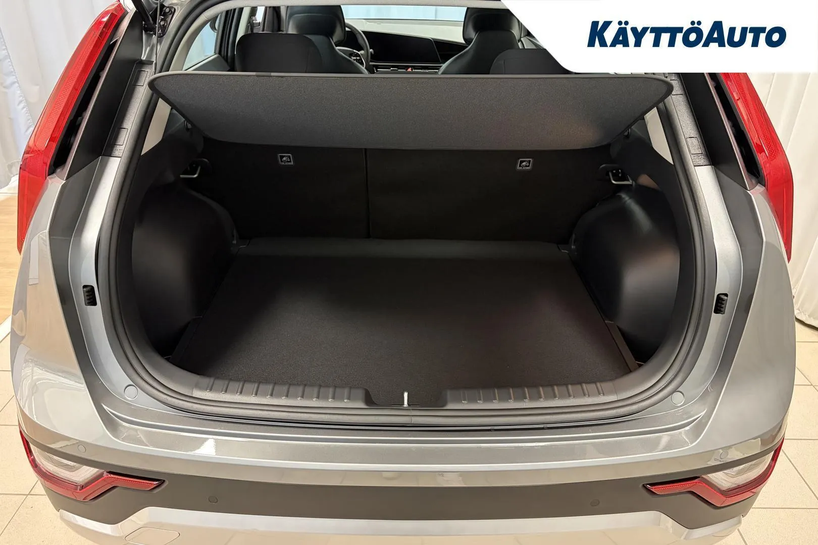 Kia Niro FSZ-231 carousel image