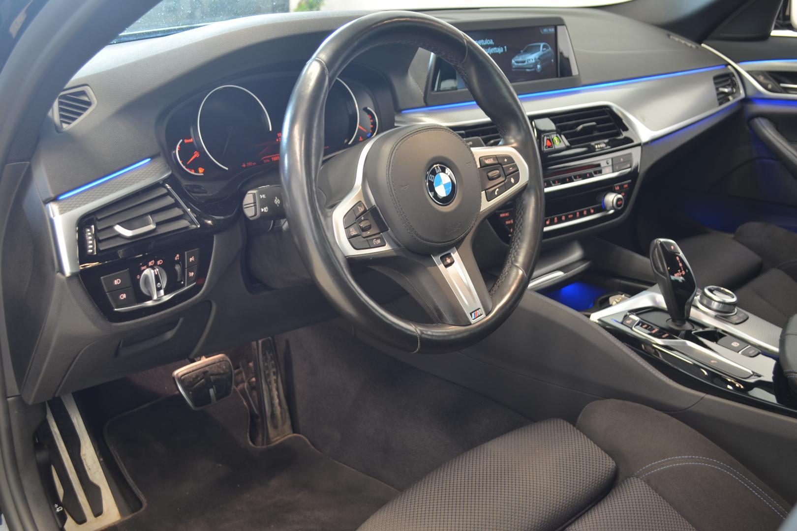 BMW 520 G30 Sedan 520d A xDrive M-Sport 2018, kuva 7/21