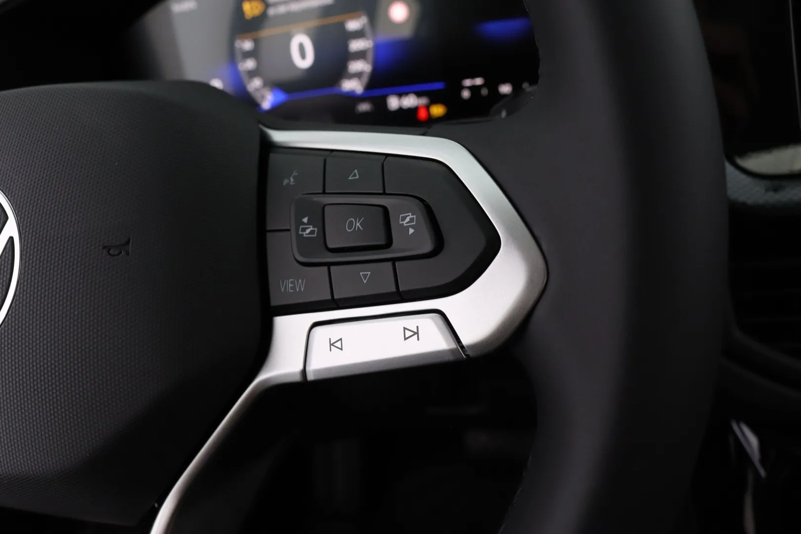 Volkswagen T-Cross SSJ-515 carousel image