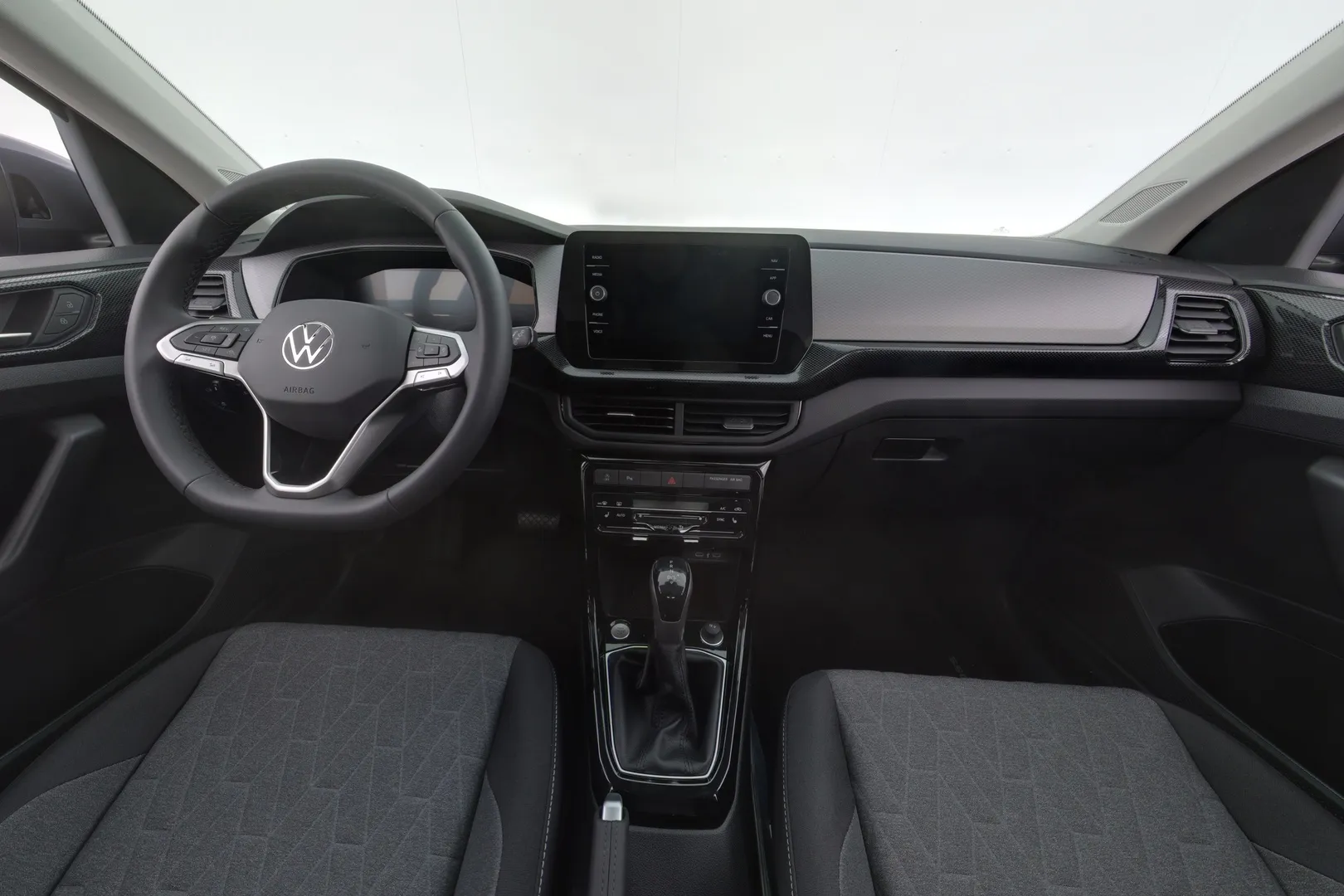 Volkswagen T-Cross SSJ-515 carousel image