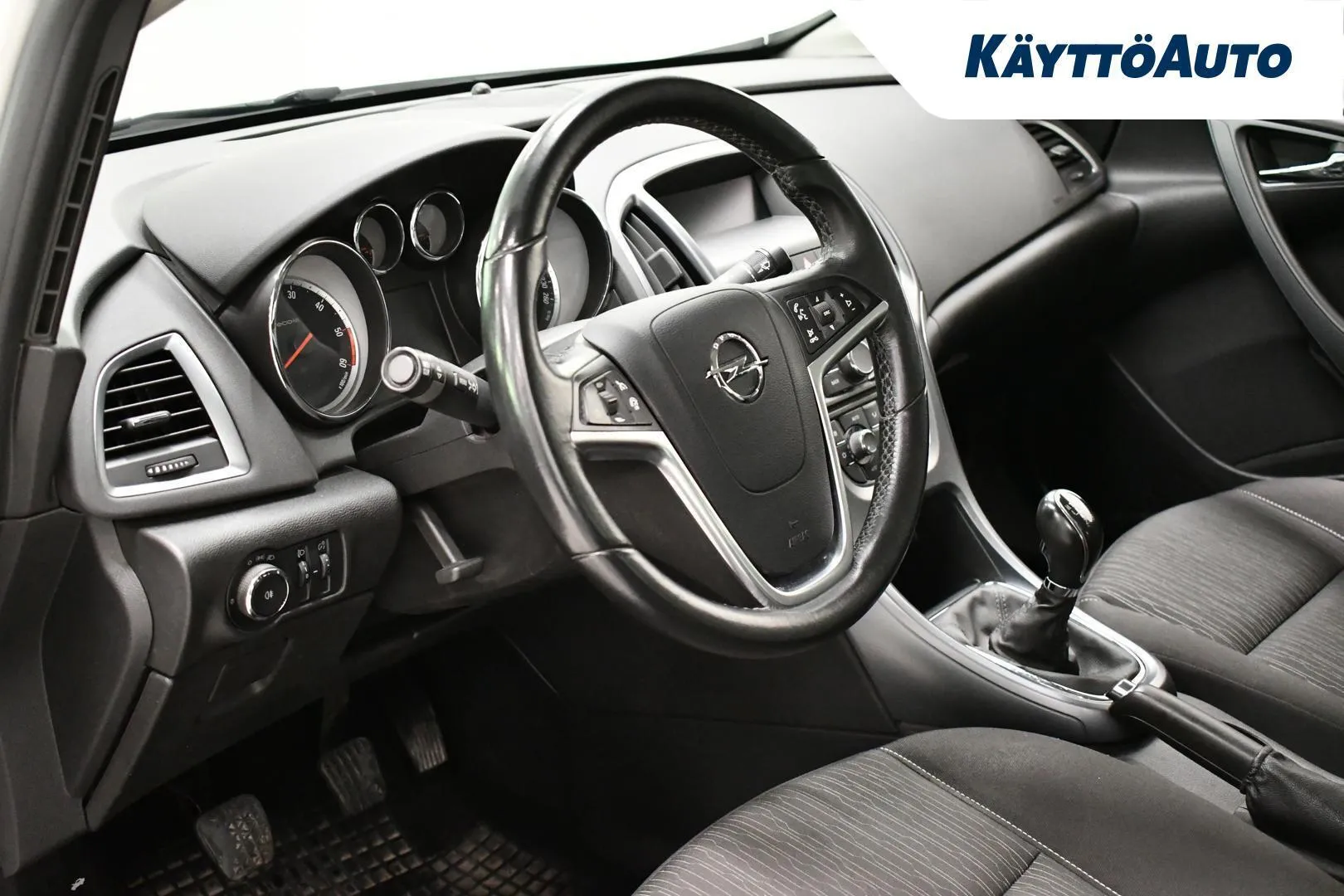 Opel Astra KRX-216 carousel image