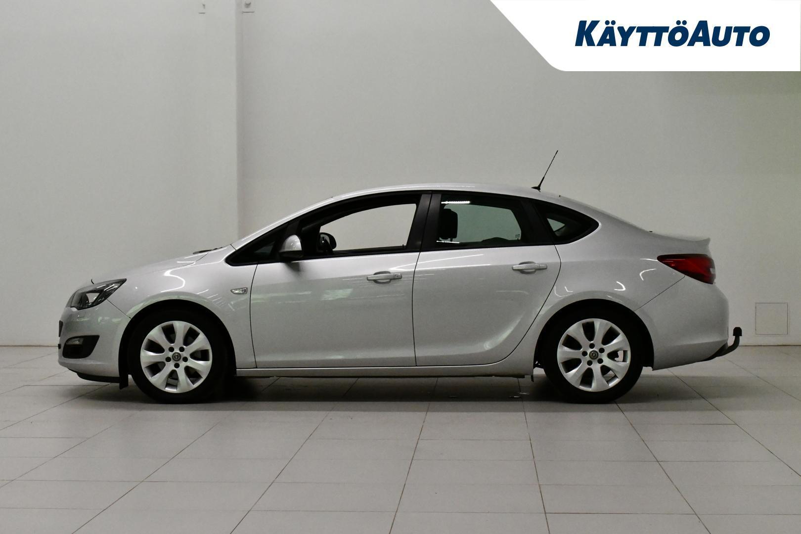 Opel Astra 2013, kuva 2/18