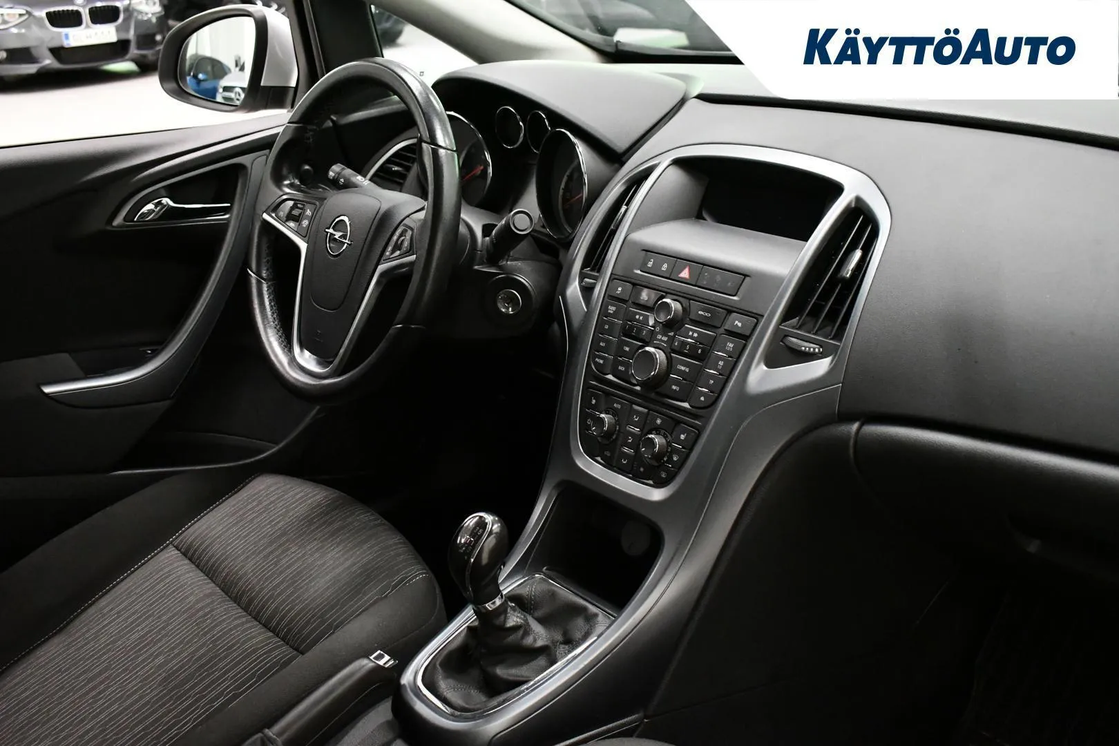 Opel Astra KRX-216 carousel image