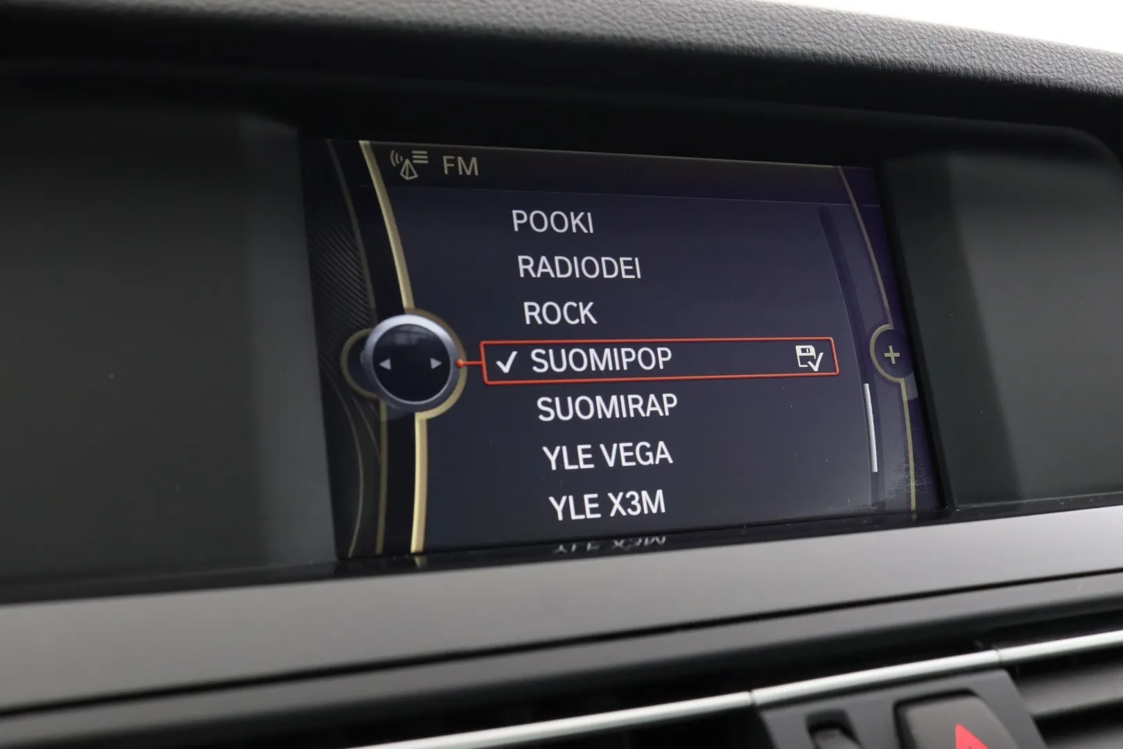 BMW 520 BPP-518 carousel image