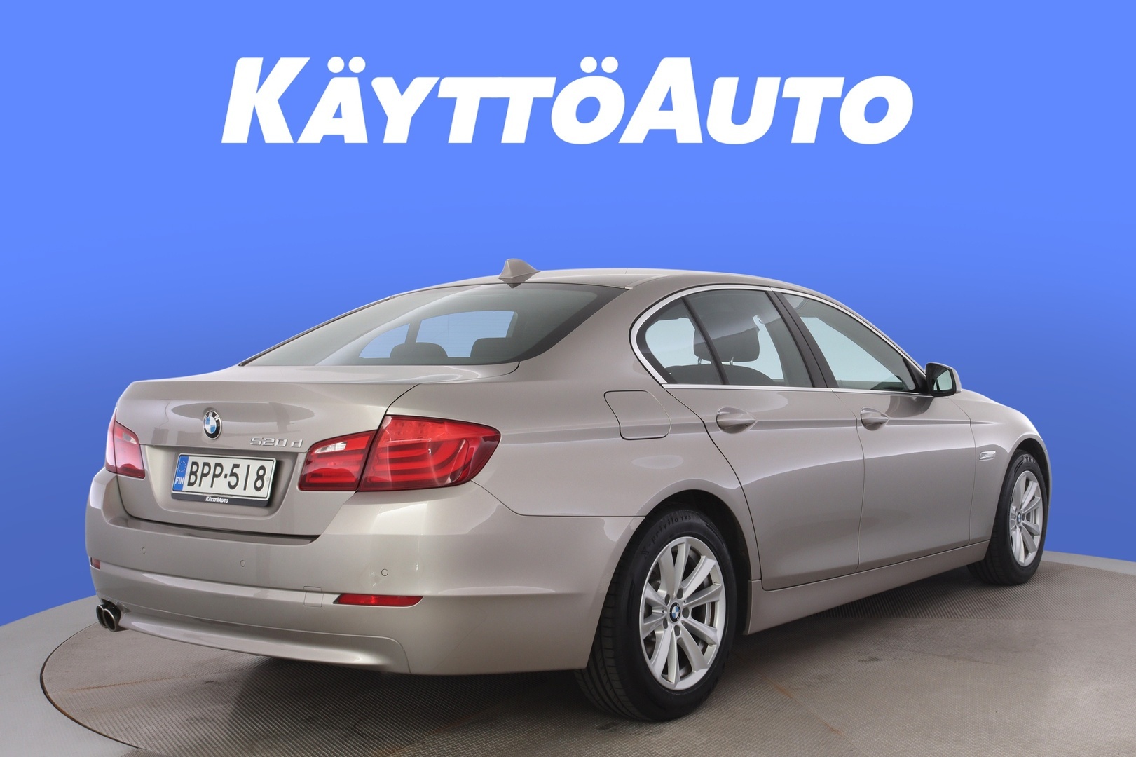 BMW 520 2012, kuva 6/36