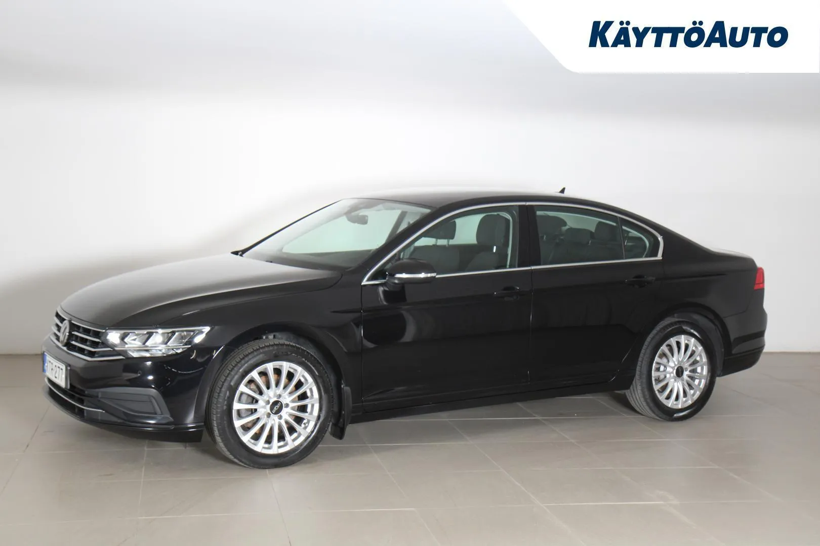 Volkswagen Passat KTR-277 carousel image