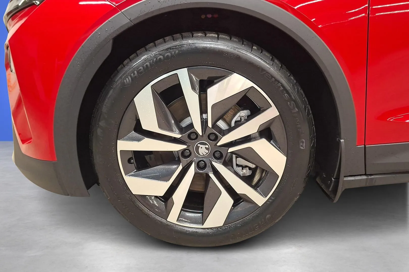 Skoda Elroq YMS-456 carousel image