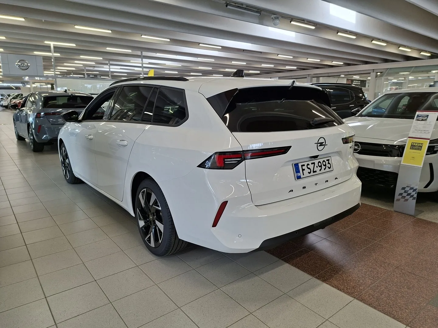Opel Astra FSZ-993 carousel image