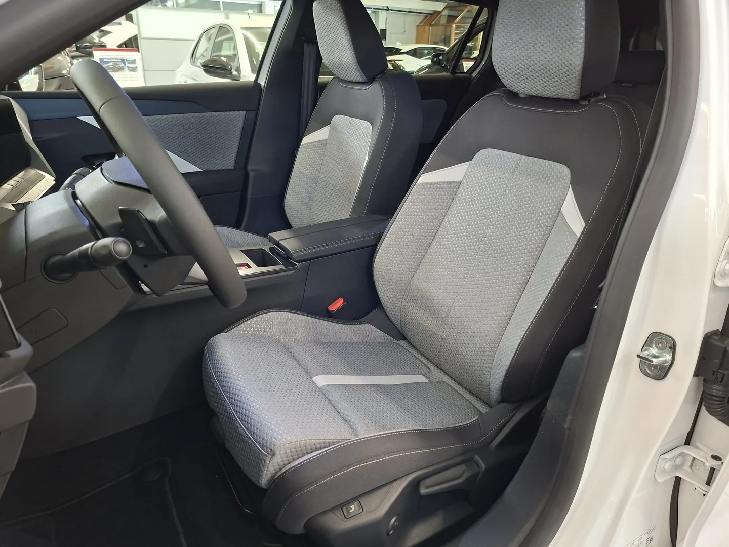 Opel Astra FSZ-993 carousel image