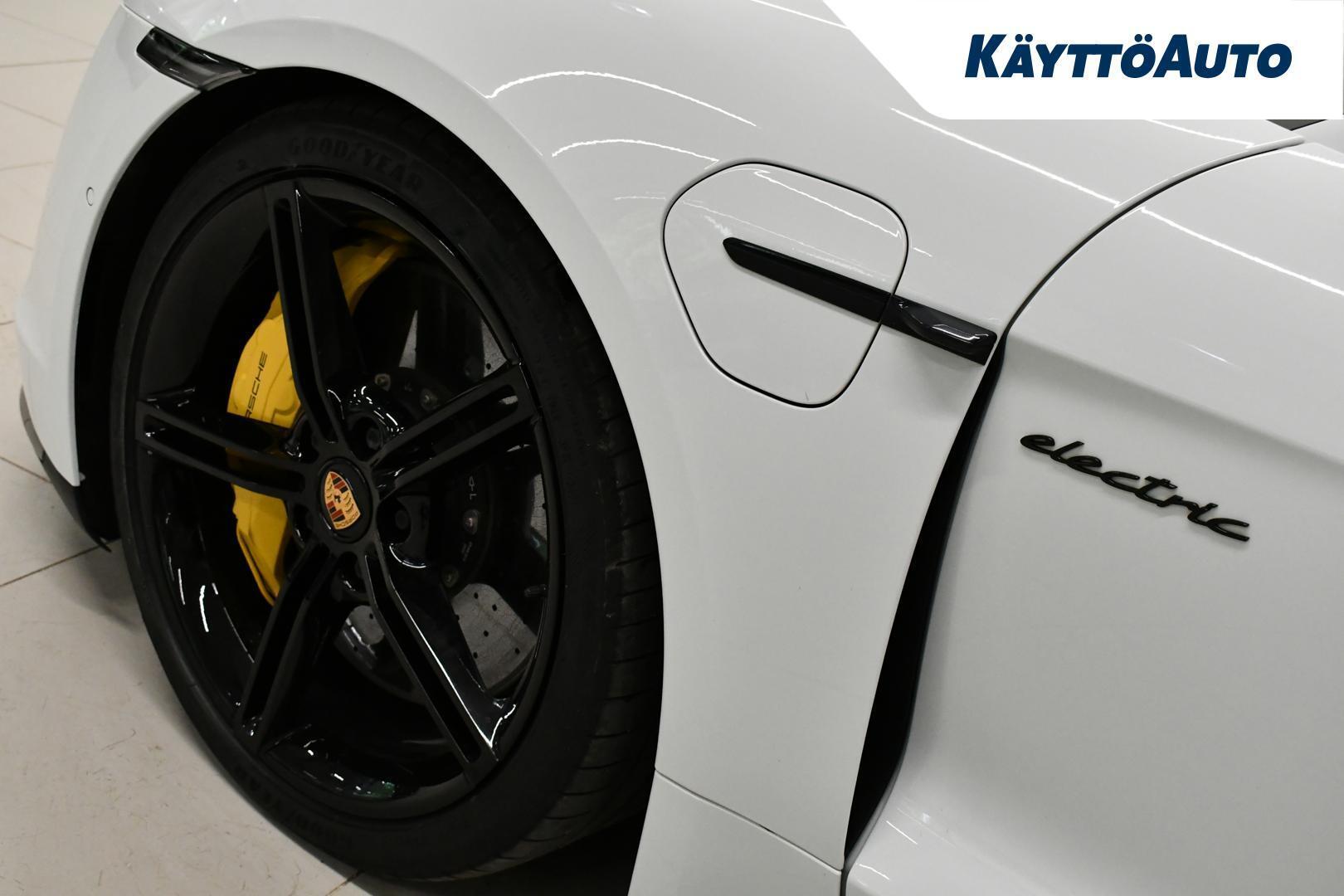 Porsche Taycan Turbo S 2020, kuva 5/47