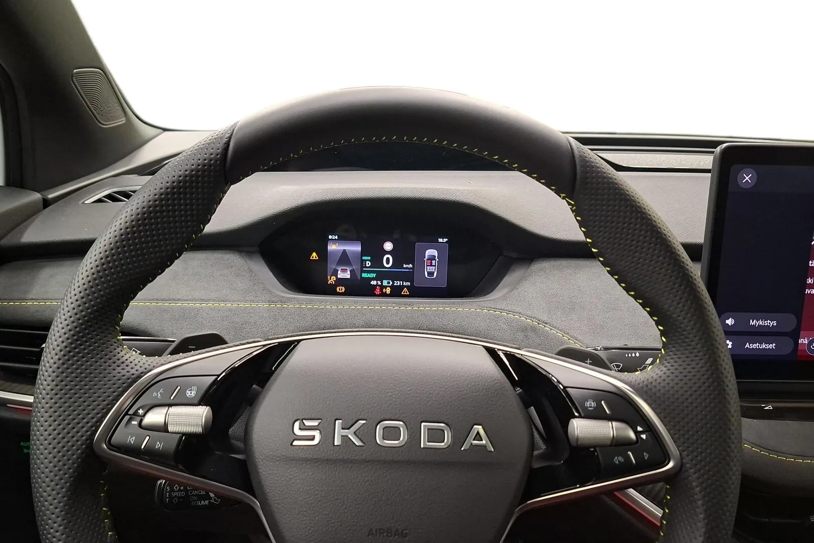 Skoda Enyaq JOS-567 carousel image
