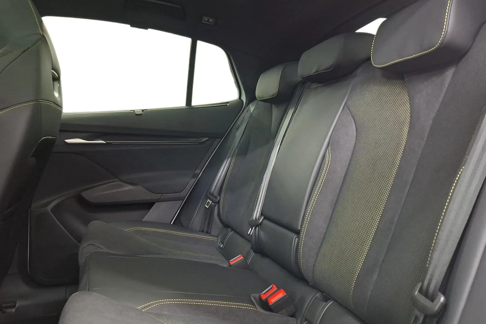 Skoda Enyaq JOS-567 carousel image