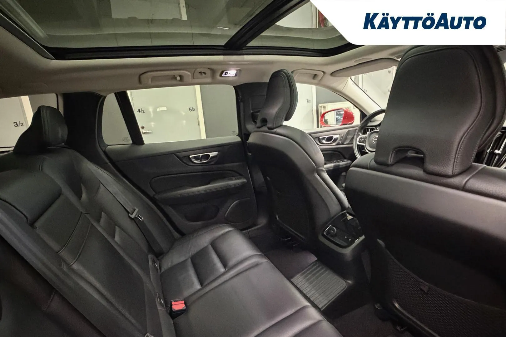 Volvo V60 RVL-979 carousel image