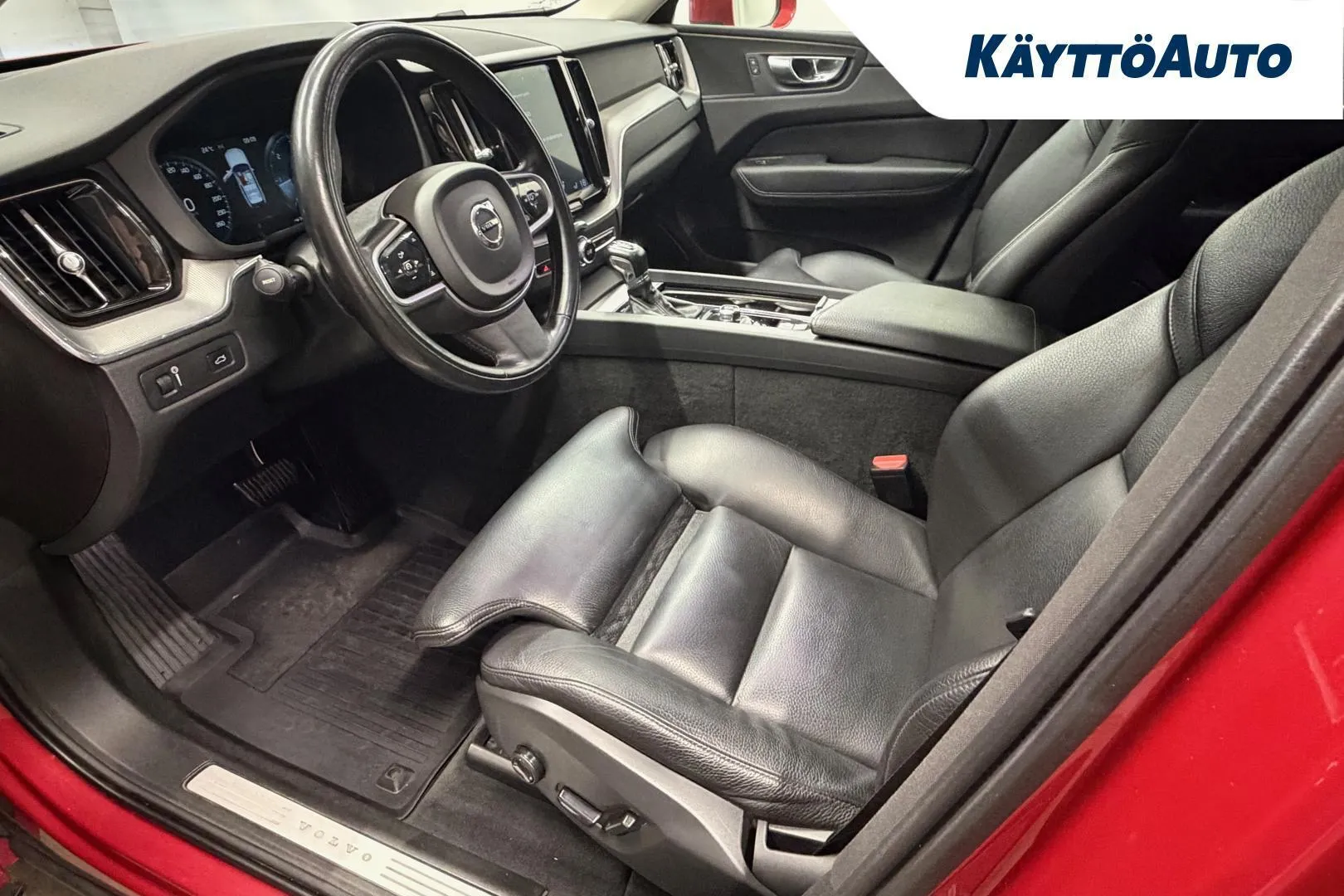 Volvo XC60 FNH-656 carousel image