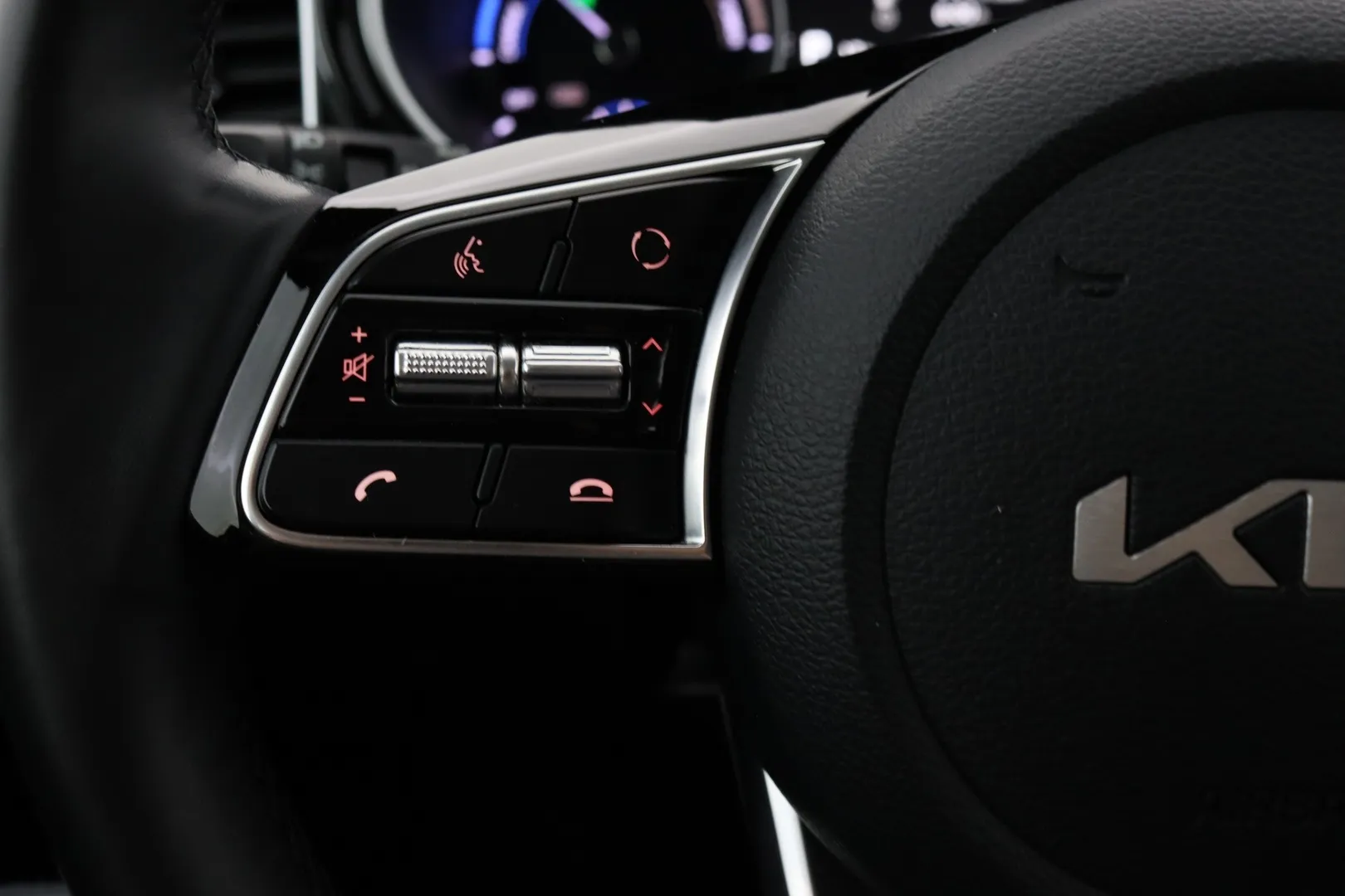 Kia XCeed XPS-840 carousel image