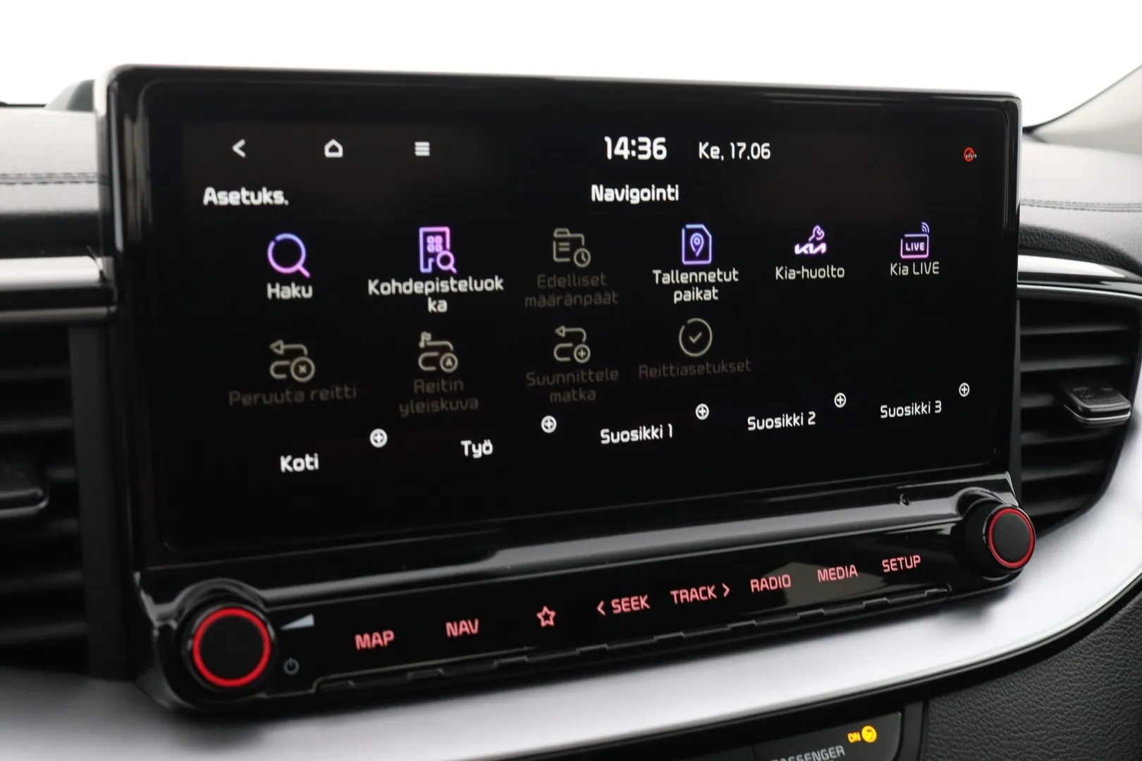 Kia XCeed XPS-840 carousel image