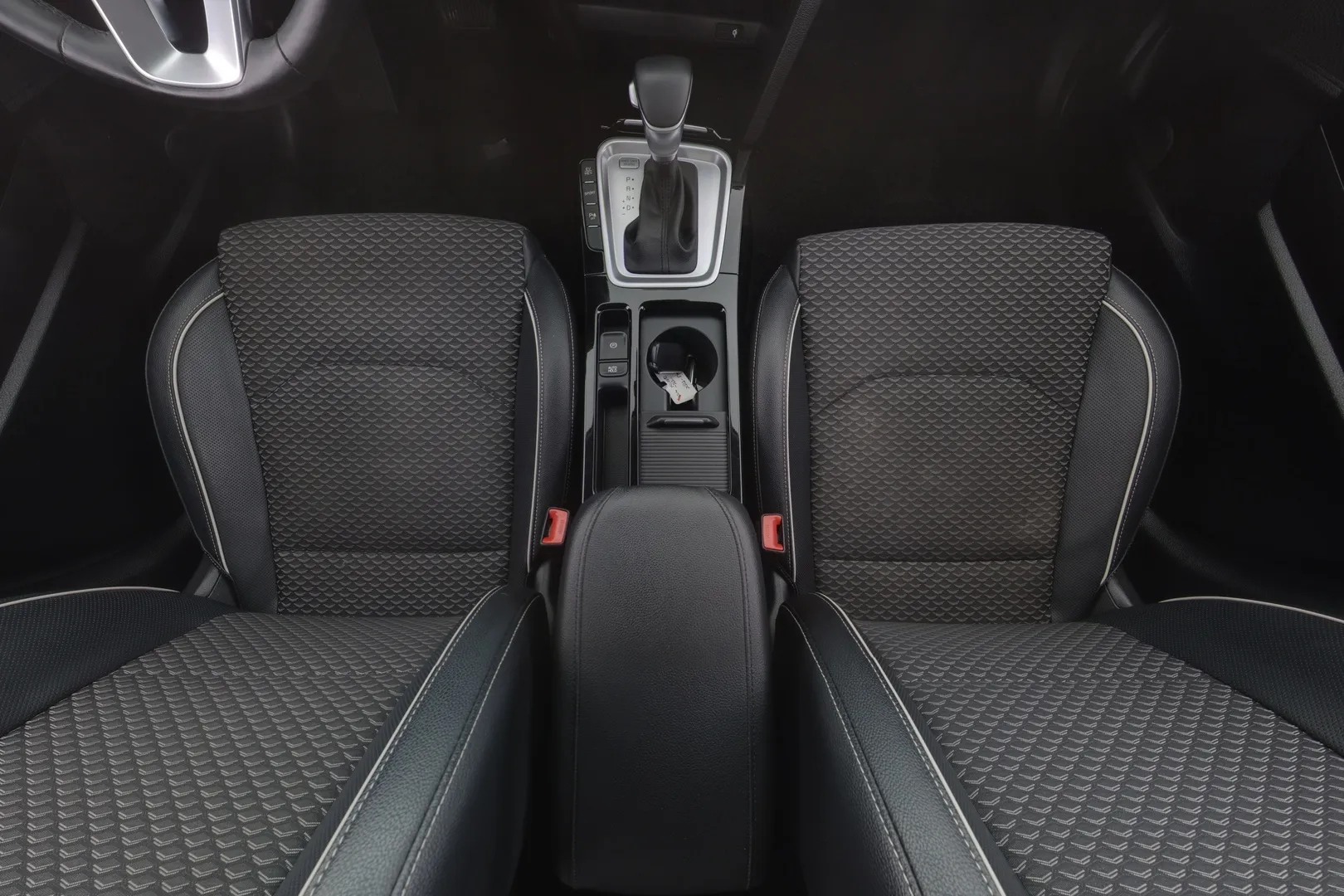 Kia XCeed XPS-840 carousel image