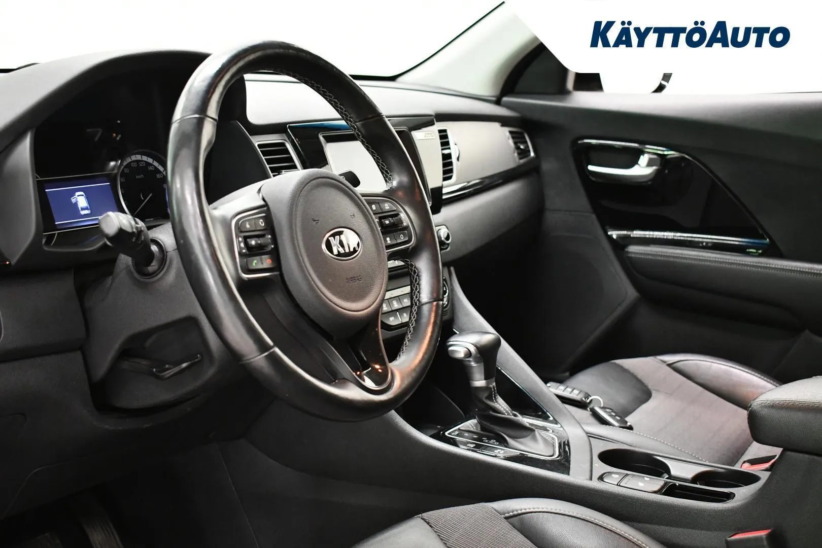 Kia Niro CMZ-671 carousel image