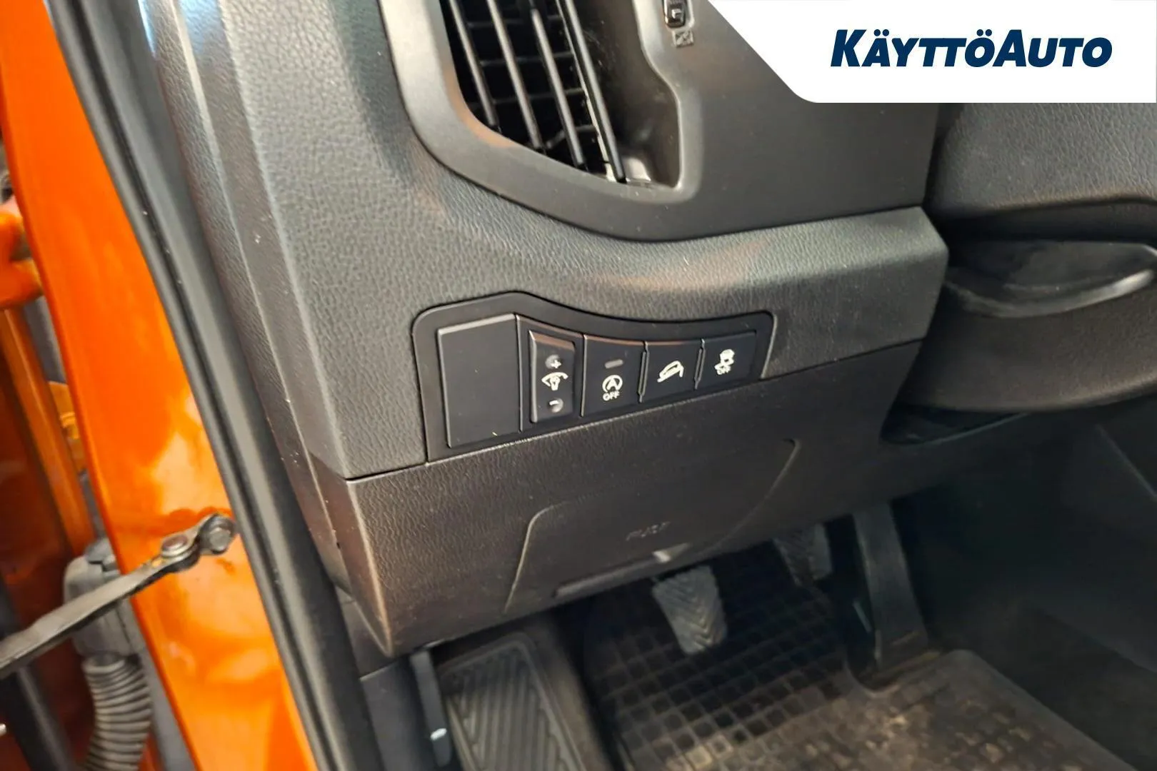 Kia Sportage XVL-291 carousel image