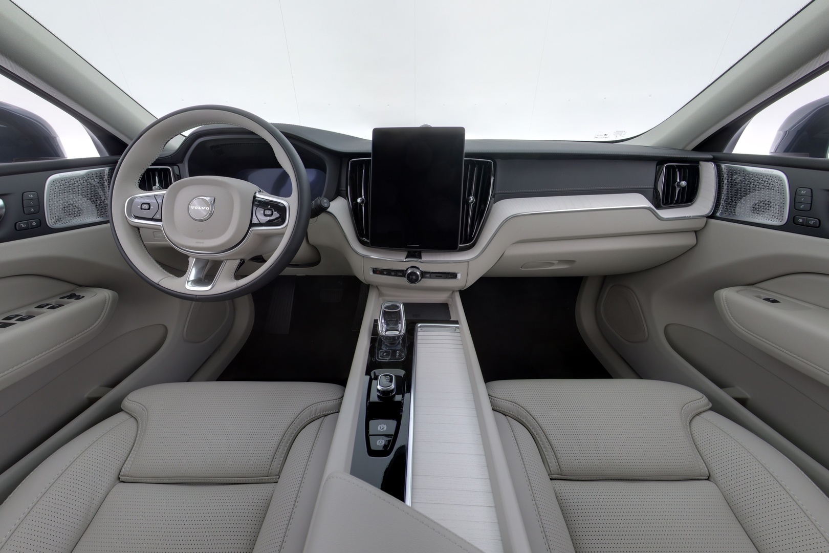 Volvo XC60 2027, kuva 7/9
