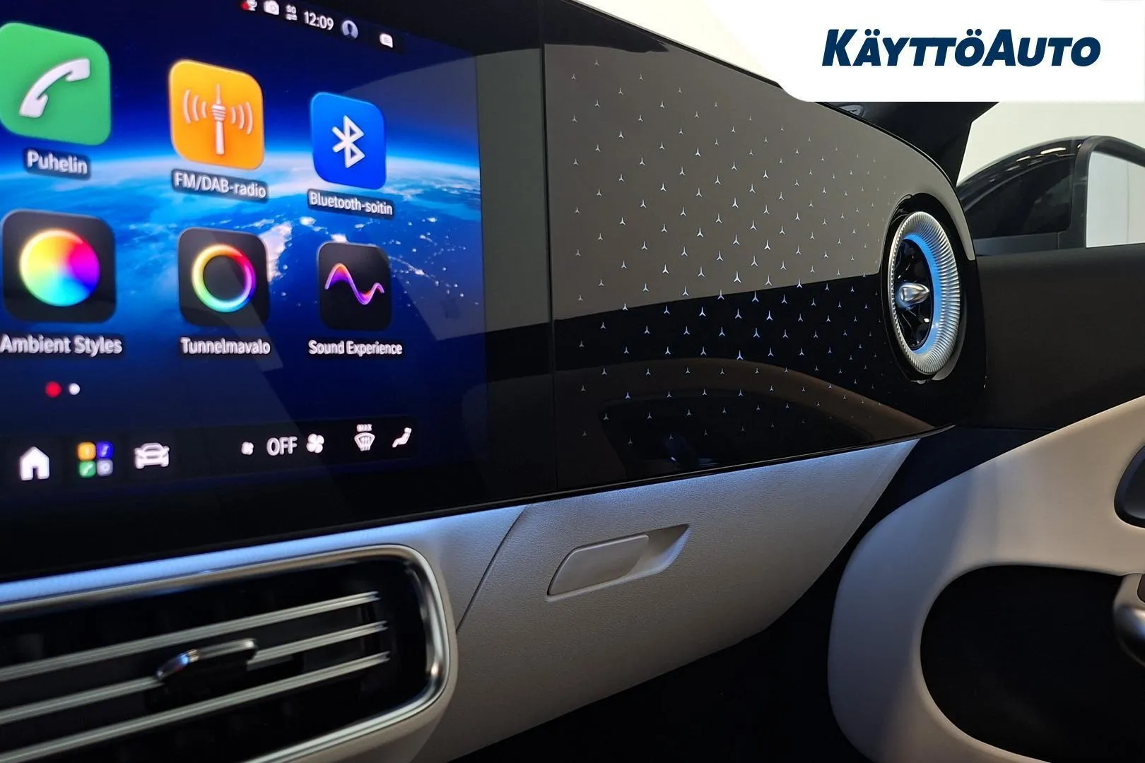 Mercedes-Benz CLA YMR-282 carousel image