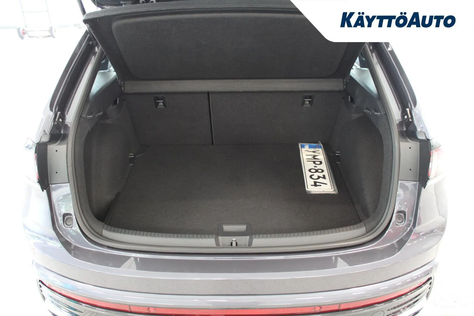 Volkswagen Taigo YMP-834 carousel image