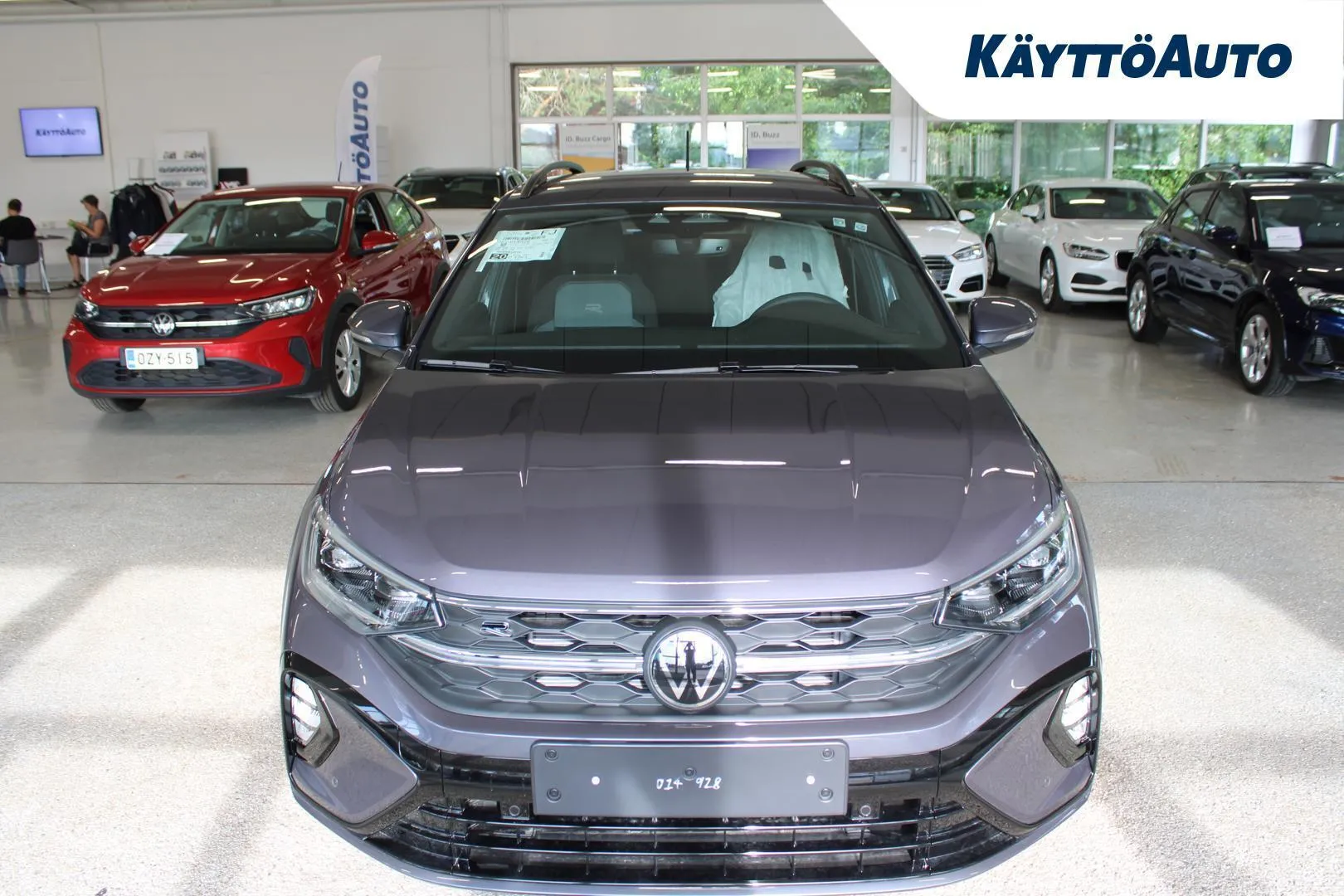Volkswagen Taigo YMP-834 carousel image
