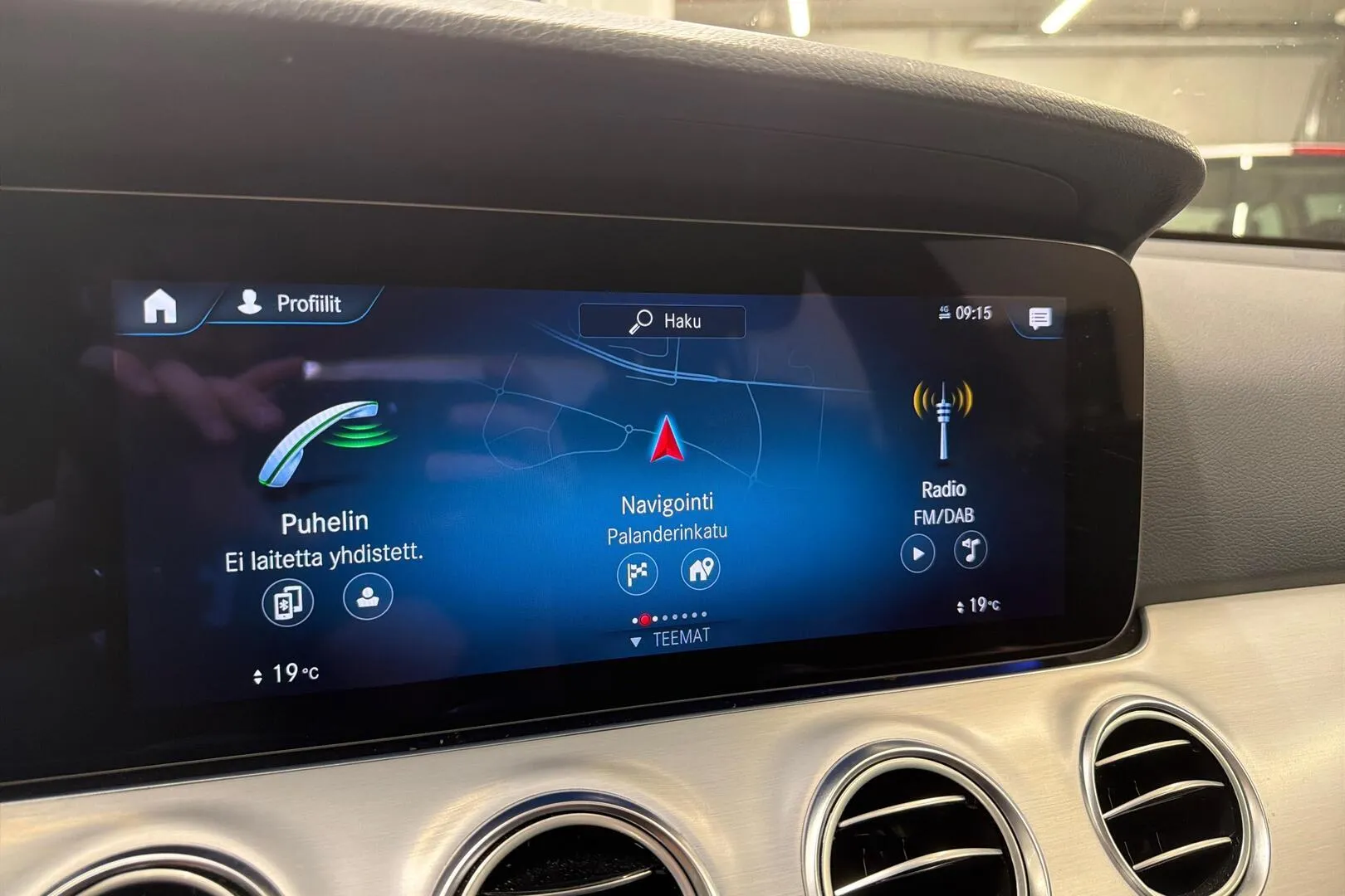 Mercedes-Benz E ETN-219 carousel image