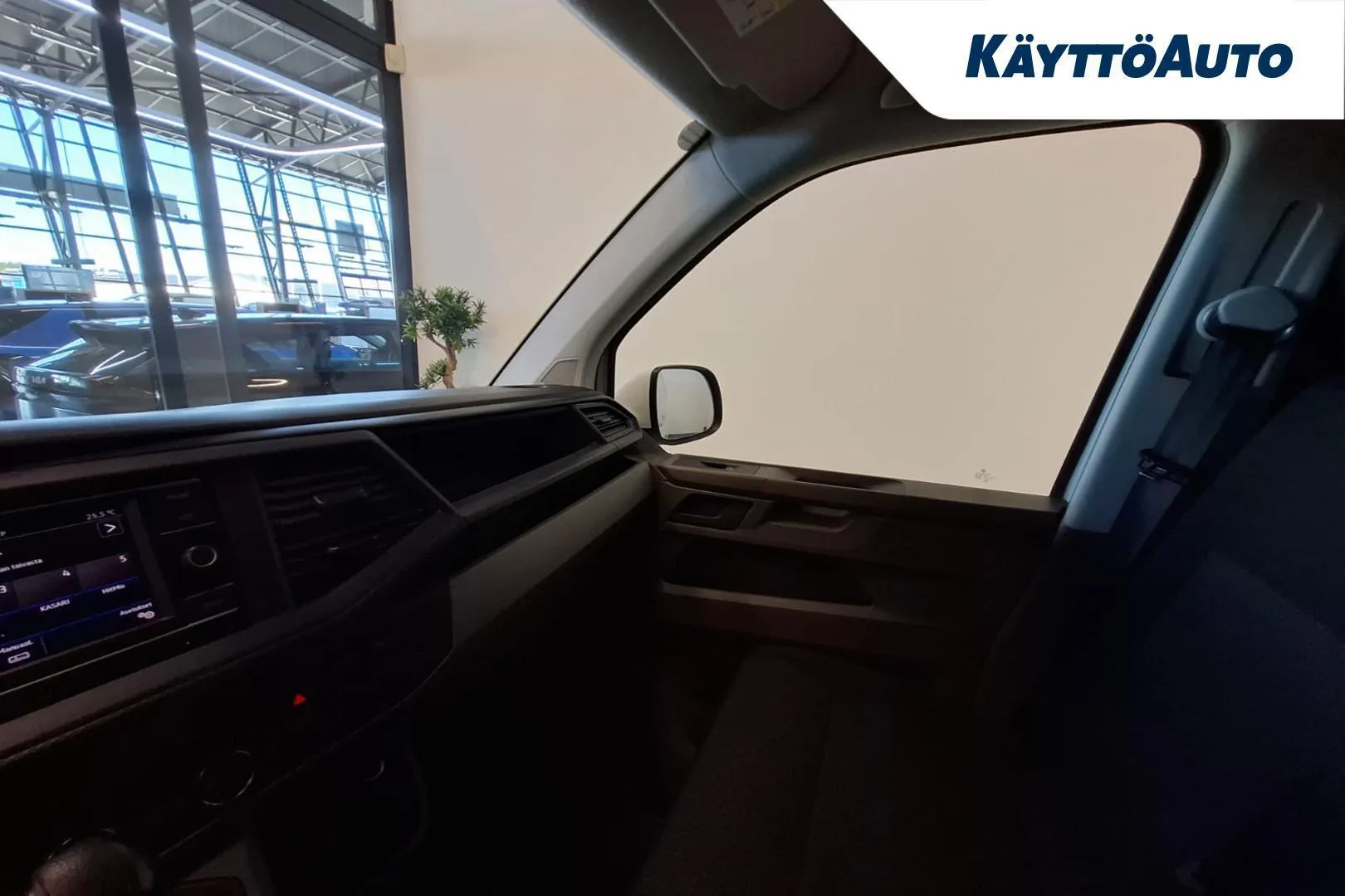 Volkswagen Transporter MOR-452 carousel image
