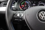 Volkswagen Passat OXX-298 carousel thumbs